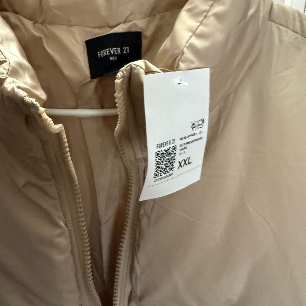 Forever 21 Beige Puffer Jacket - Picture 4 of 5